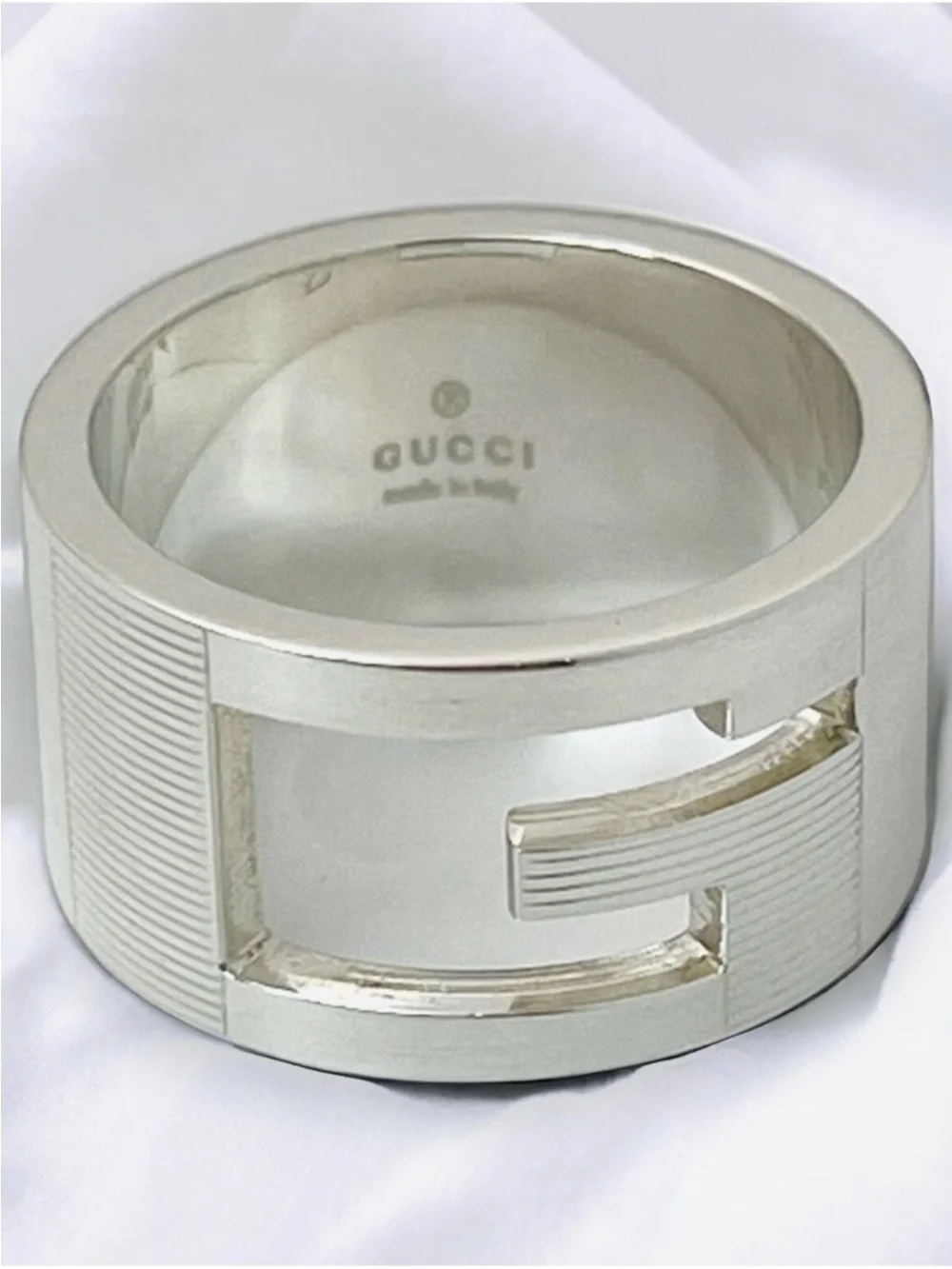 Gucci Silver Cut-Out G Wide Band Ring